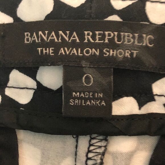 Banana Republic The Avalon Short, black/white - Picture 3 of 6